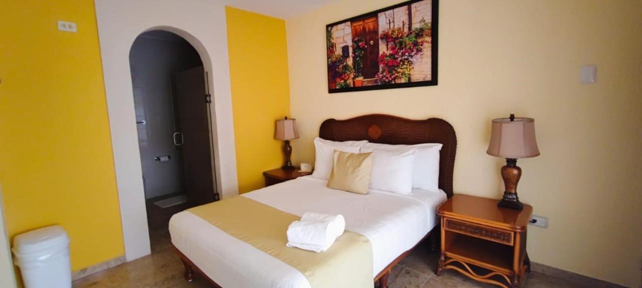 Hotel Casa Mallorca كانكون المظهر الخارجي الصورة